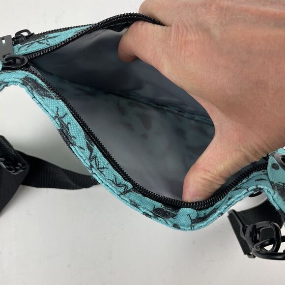 Sipsey Wilder Blue Bugs Not Drugs Pocket Belt Fanny Waist Sling Bag No Extender - Picture 6 of 8